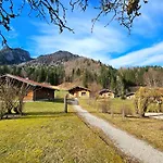 Beim Waicher Chalets & Suiten Zwischen Salzburg Und Chiemsee Chalé *