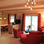 Beim Waicher Chalets & Suiten Zwischen Salzburg Und Chiemsee * Ruhpolding