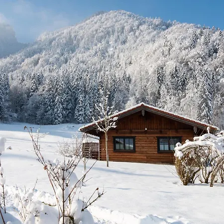 Beim Waicher Chalets & Suiten Zwischen Salzburg Und Chiemsee Chalet