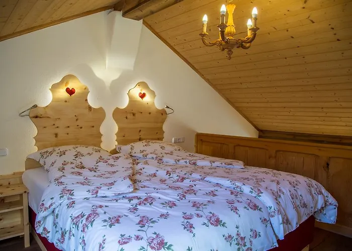 Chalet Beim Waicher Chalets & Suiten Zwischen Salzburg Und Chiemsee *