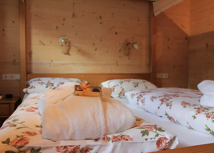 Beim Waicher Chalets & Suiten Zwischen Salzburg Und Chiemsee Chalet