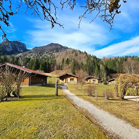 Beim Waicher & Zwischen Salzburg Und Chiemsee Chalet *