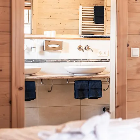 Chalet Chalets&apartments Beim Waicher *
