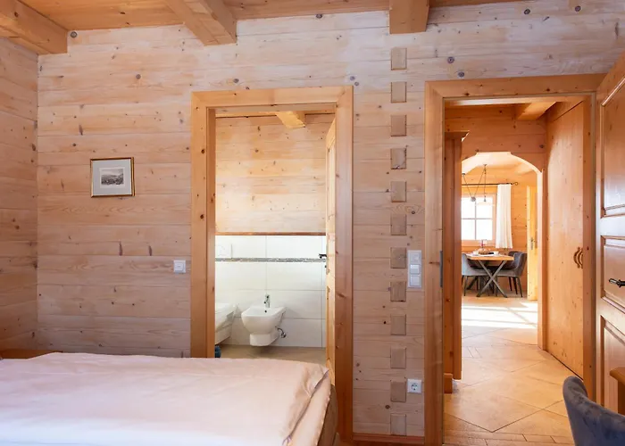 Beim Waicher Chalets & Suiten Zwischen Salzburg Und Chiemsee Chalet